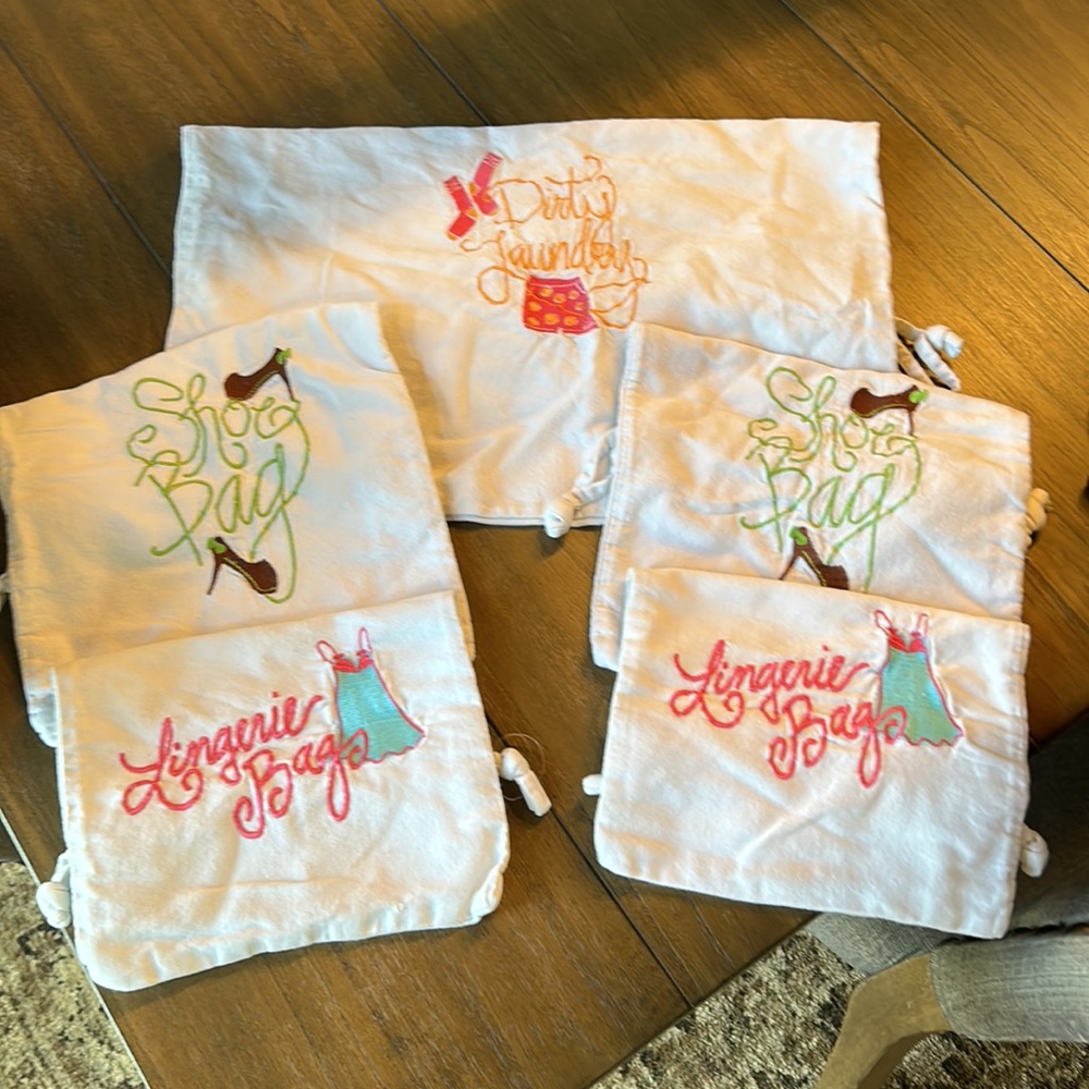 Buckhead Betties Accessory Bags